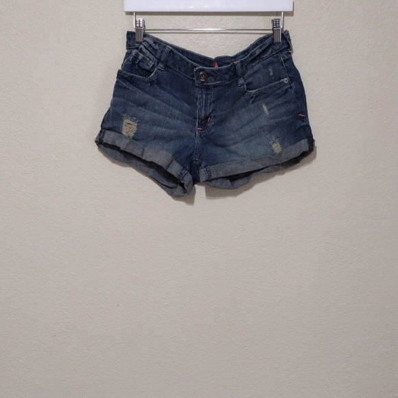 Arizona Jean Company Pants - Arizona Jean Company Blue Jean Shorts Distressed Cuffed Casual